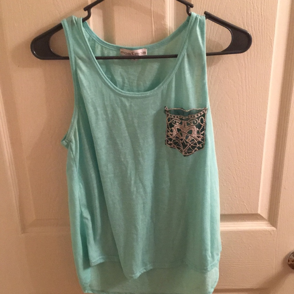 Women’s tank top